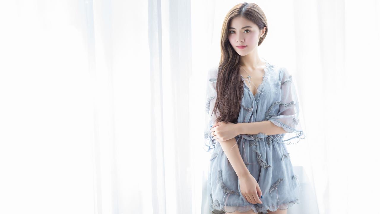 女生機(jī)男生機(jī)女:  人工智能時(shí)代的愛情定義