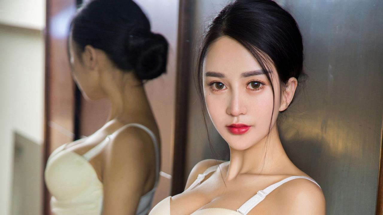 黃色污視屏: 社交媒體對年輕人的影響與挑戰(zhàn)